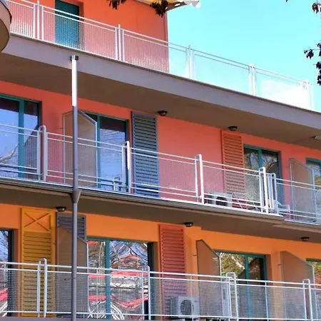 Готель Largo Сонячний Берег