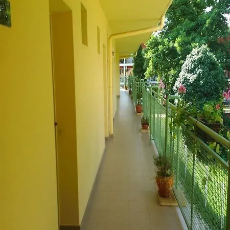 Largo 2*